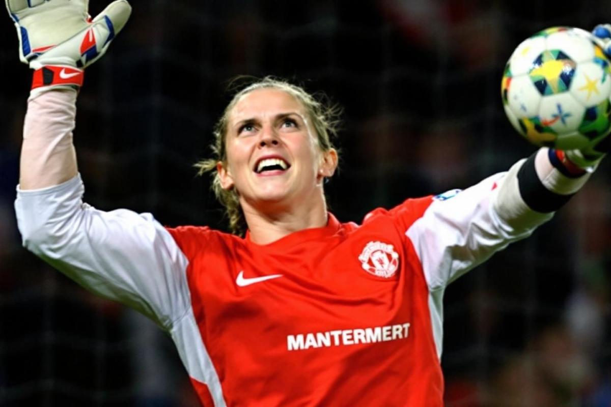 Manchester United bat le PSG lors du retour de Mary Earps à Old Trafford